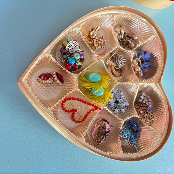 Red Heart-Shaped Velvet Box filled with earrings and brooches. - Picture 3 of 5